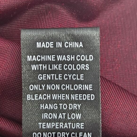 Calessa Button Up Down Shirt Womens Size 3X Red Floral Embroidered Velvet Boho - Picture 7 of 8